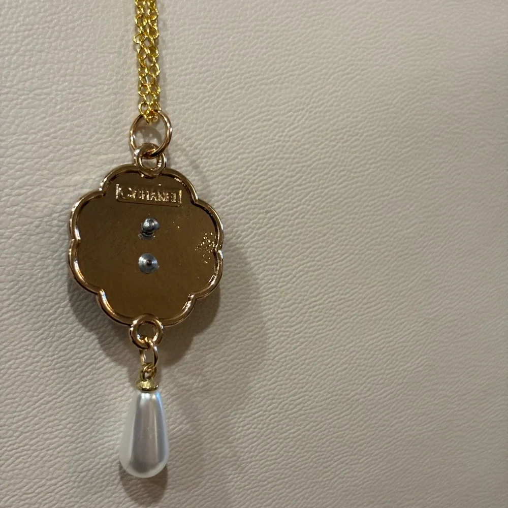 Chanel stamped Gold and Black Pendant Zipper Pull w drop Pearl - Picture 7 of 8